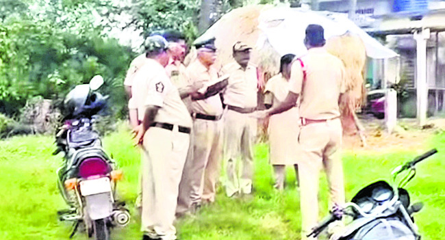 వినాయక గ్రామోత్సవంలో ఉద్రిక్తత 1