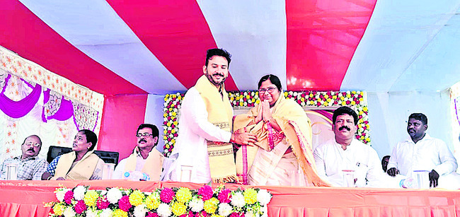 కాశీనగర్లో ప్రాజెక్టుల రూపకల్పన2