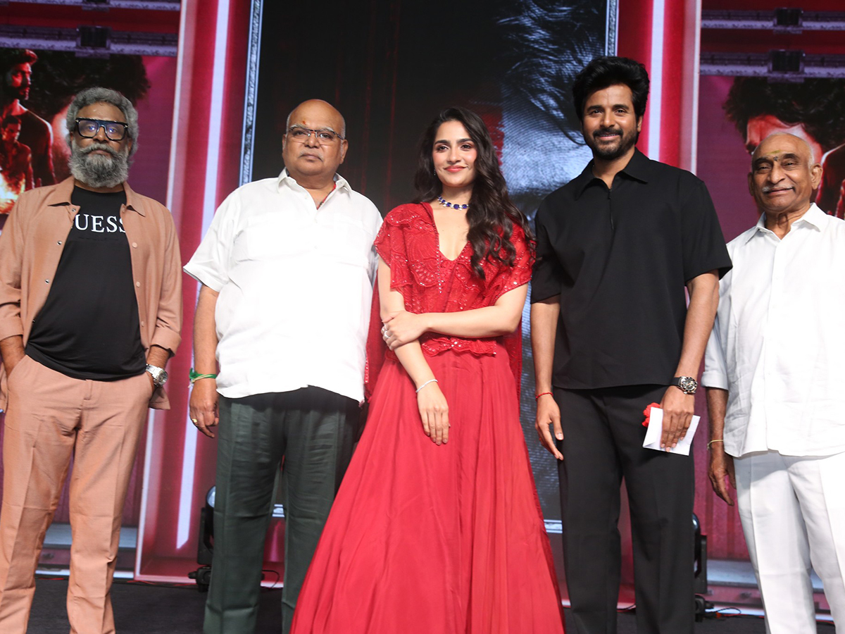 Madharasi Movie Pre Release Event at Hyderabad8