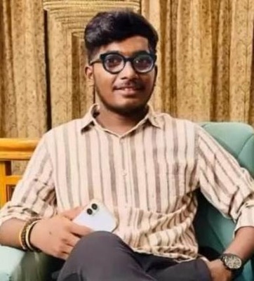 రోడ్డు ప్రమాదంలో యువకుడి మృతి1