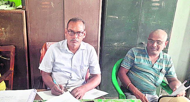 రైతులకు రూ.85 లక్షల టోకరా! 1