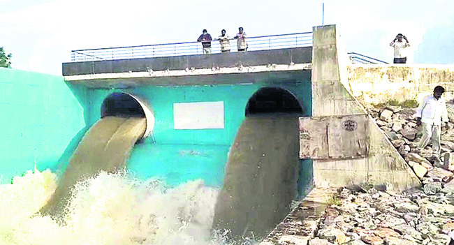 పాఠశాల సందర్శన2