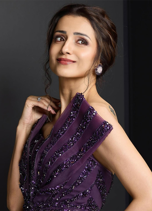 Actress Trisha Krishnan Special Photos in Dubai6
