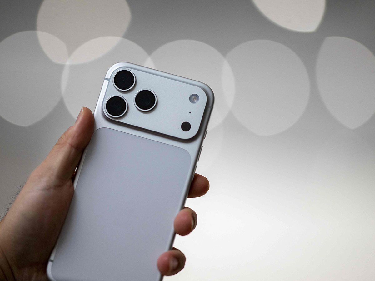 Apple CEO Tim Cook Announcement iPhone 17 Products at Apple Park14