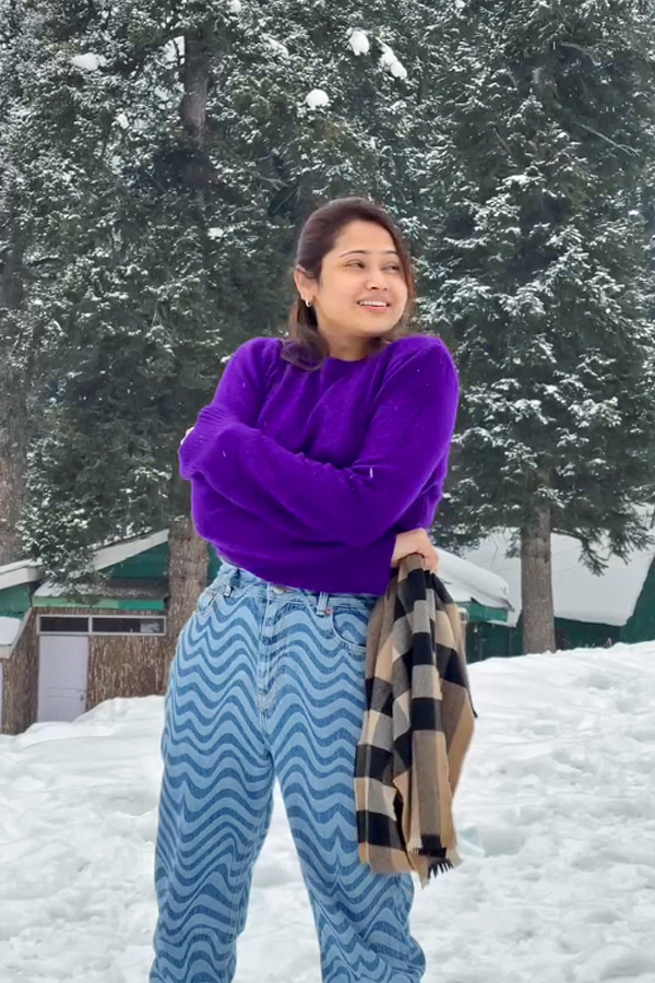 Jawan Director Atlee enjoying vacation with His wife Photos6