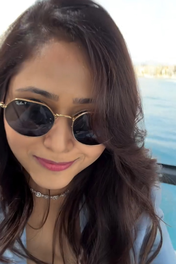 Jawan Director Atlee enjoying vacation with His wife Photos9