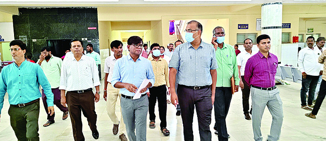 ఒపెక్‌ ఆస్పత్రిలో న్యాయమూర్తి తనిఖీ 1