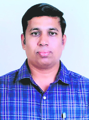 ఆడబిడ్డలకు సర్కారు కానుక 1