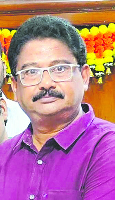 మీడియాపై అక్రమ కేసులు సరికాదు 
1