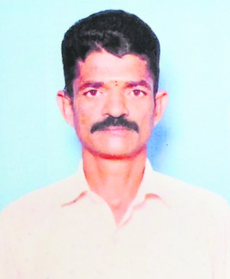 లారీ ఢీకొని వ్యక్తి మృతి 1