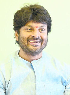 పత్రికా స్వేచ్ఛకు ప్రాధాన్యమివ్వాలి
2