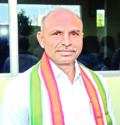 పత్రికా స్వేచ్ఛను హరిస్తున్న ఏపీ ప్రభుత్వం 1