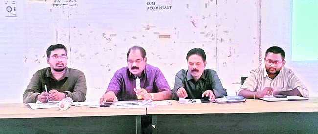 పొగాకు ఉత్పత్తులు స్వాధీనం
1