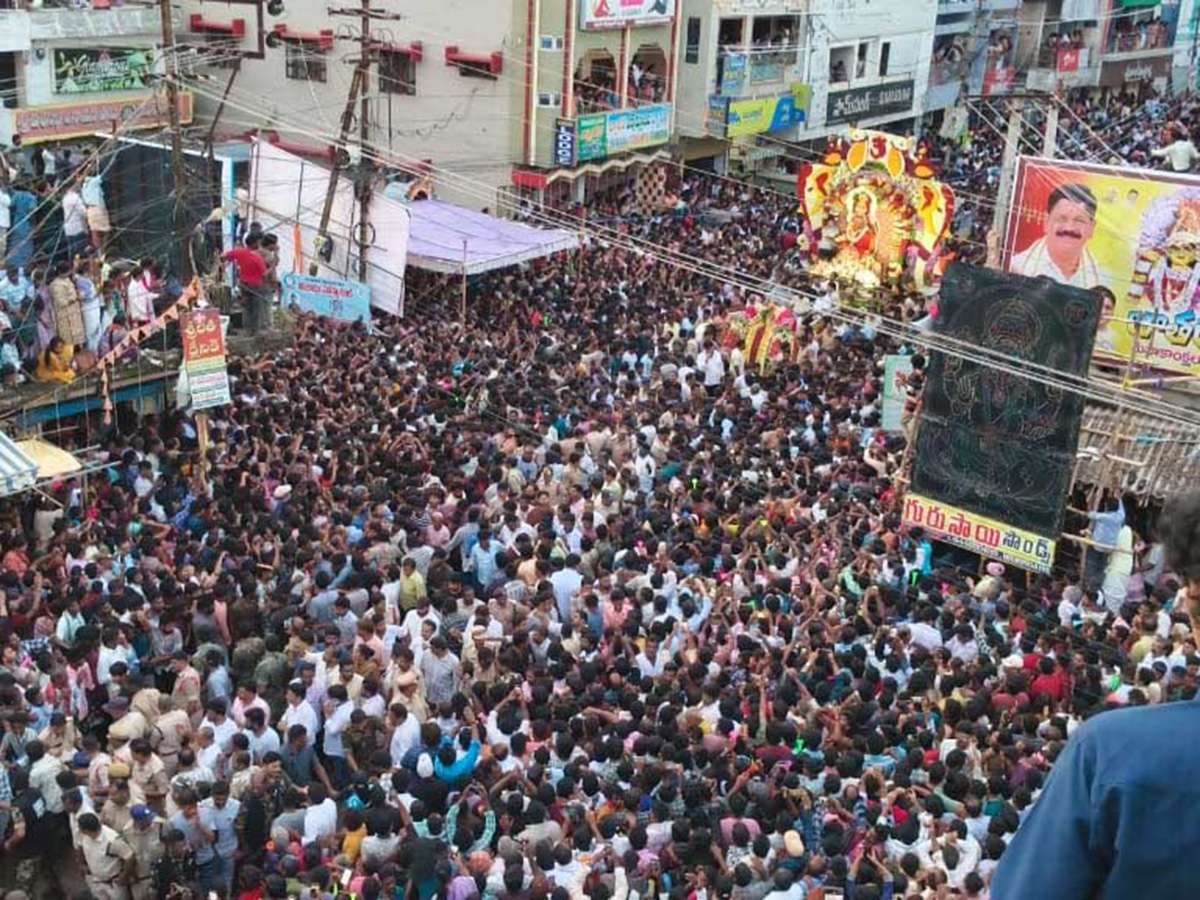 Devotional : Poleramma Jatara is a festival in Venkatagiri Photos13
