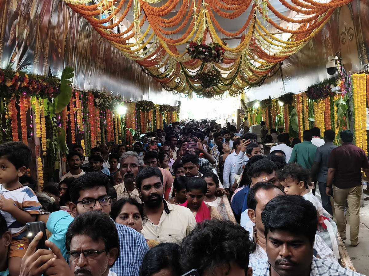Devotional : Poleramma Jatara is a festival in Venkatagiri Photos3