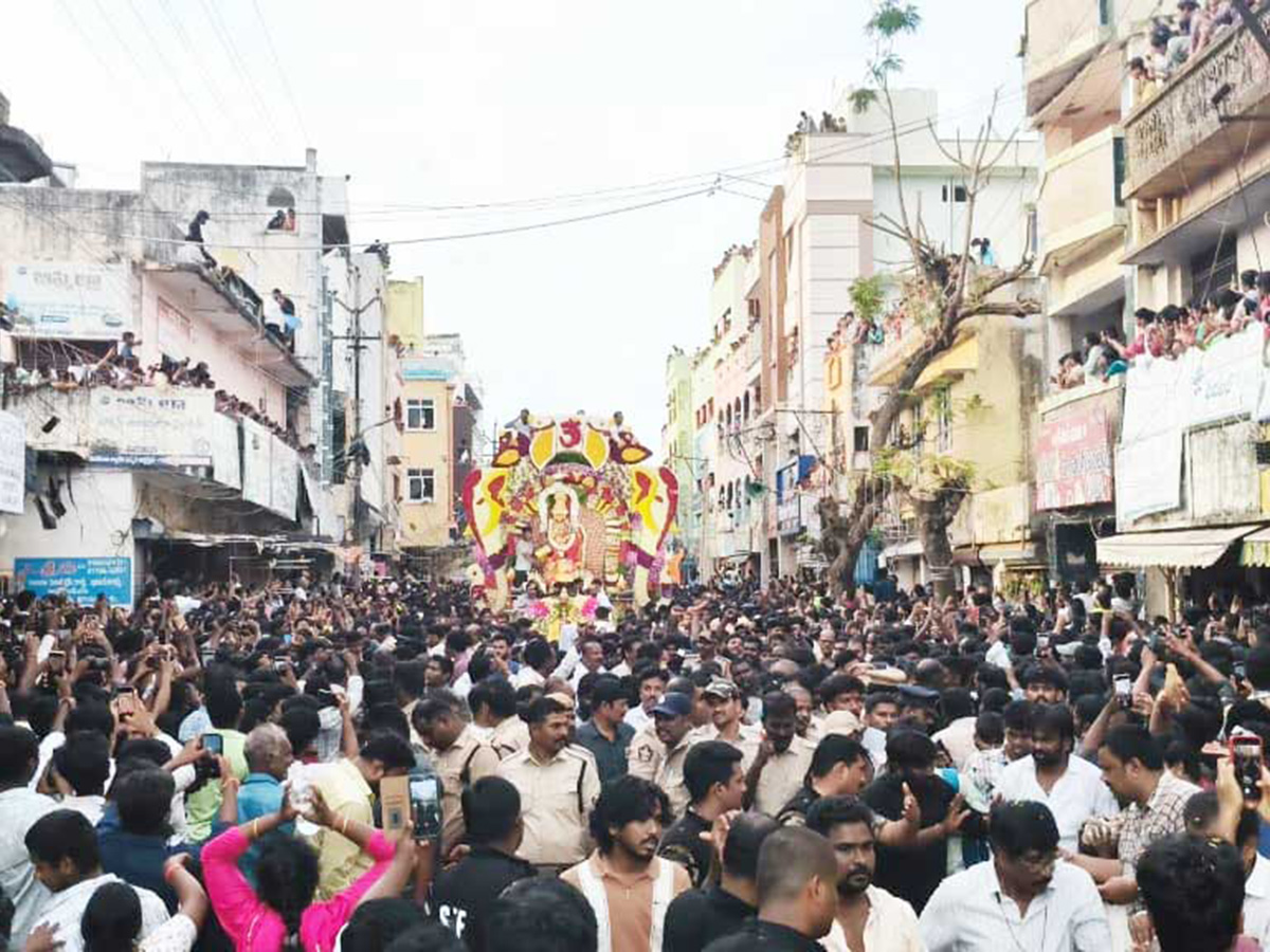 Devotional : Poleramma Jatara is a festival in Venkatagiri Photos9