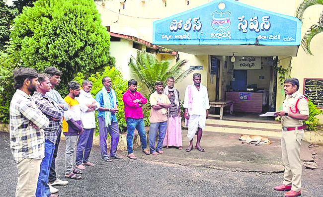 తాగి వాహనాలు నడిపితే జైలుకే.. 
2