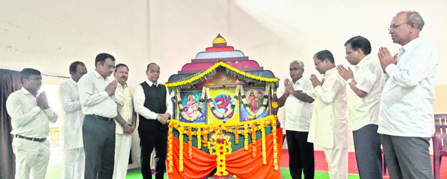 ‘విజ్ఞాన ప్రదర్శనలతో కొత్త ఆవిష్కరణలు’1