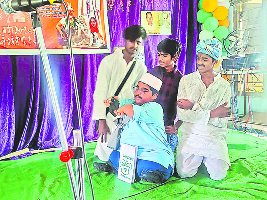 బాలల కళా కౌశలం!1