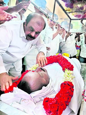 వైఎస్సార్‌సీపీ నేత తోపుదుర్తి భాస్కర్‌రెడ్డి మృతి 1