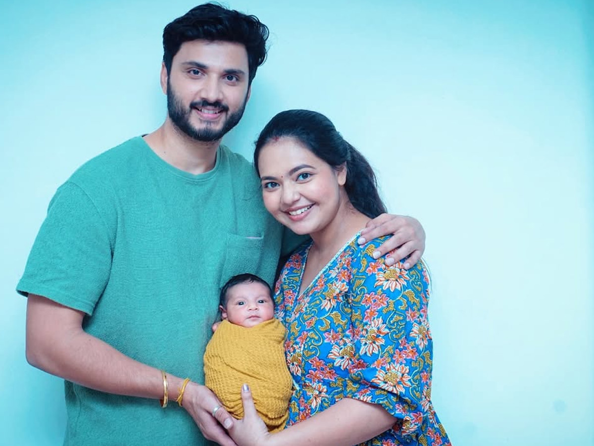 TV Actors Marina And Rohith Shared Their Daughter First Pictures: Photos1