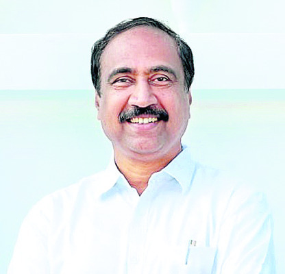 పత్రికలపై కక్ష సాధింపు సరికాదు2