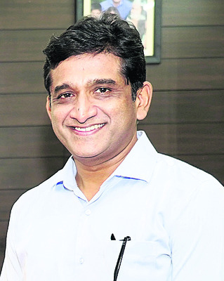 పత్రికలపై కక్ష సాధింపు సరికాదు3