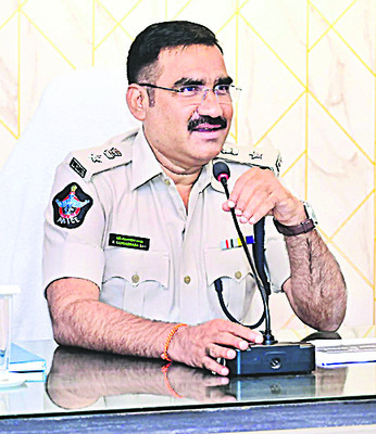 కృష్ణాజిల్లా ఎస్పీగా విద్యాసాగర్నాయుడు 2