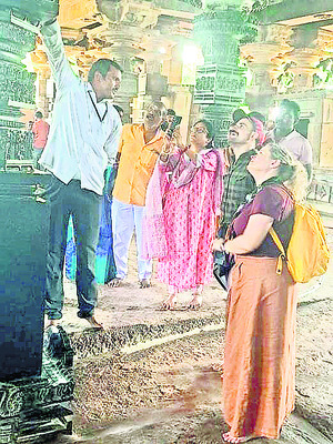 నాణ్యమైన భోజనం అందించాలి
2