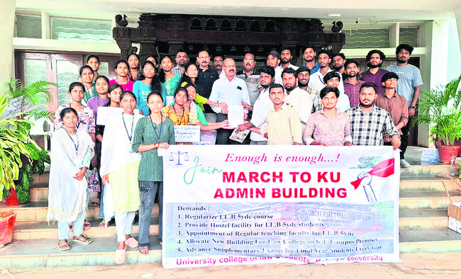 సమస్యలు పరిష్కరిస్తాం1