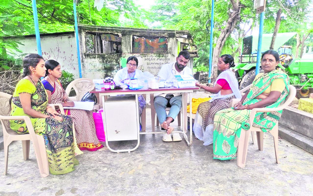 పారిశుద్ధ్య పనులు చేపట్టాలి 
1