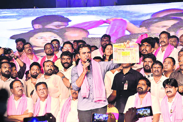 పెండింగ్ ప్రాజెక్టులను రన్నింగ్ ప్రాజెక్టులుగా మార్చా2