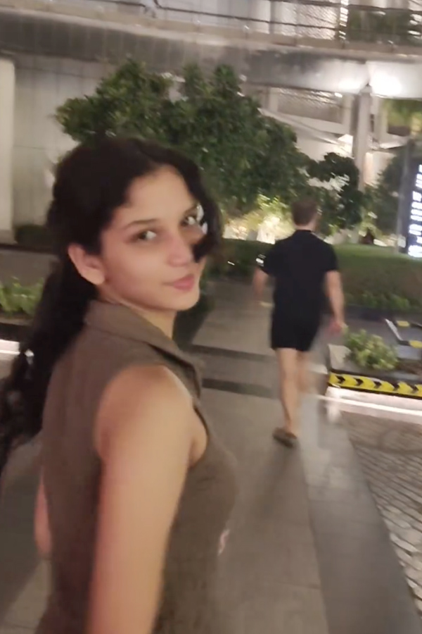 Actress Sridevi Apalla Dubai Tour With Family Photos4