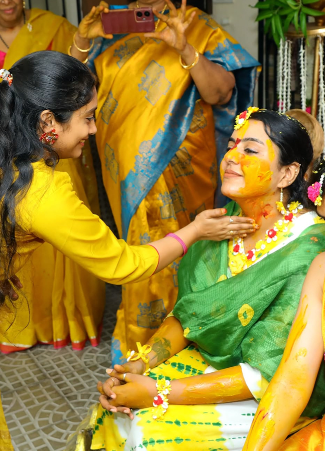 'Arundhati' movie child artist wedding photos11