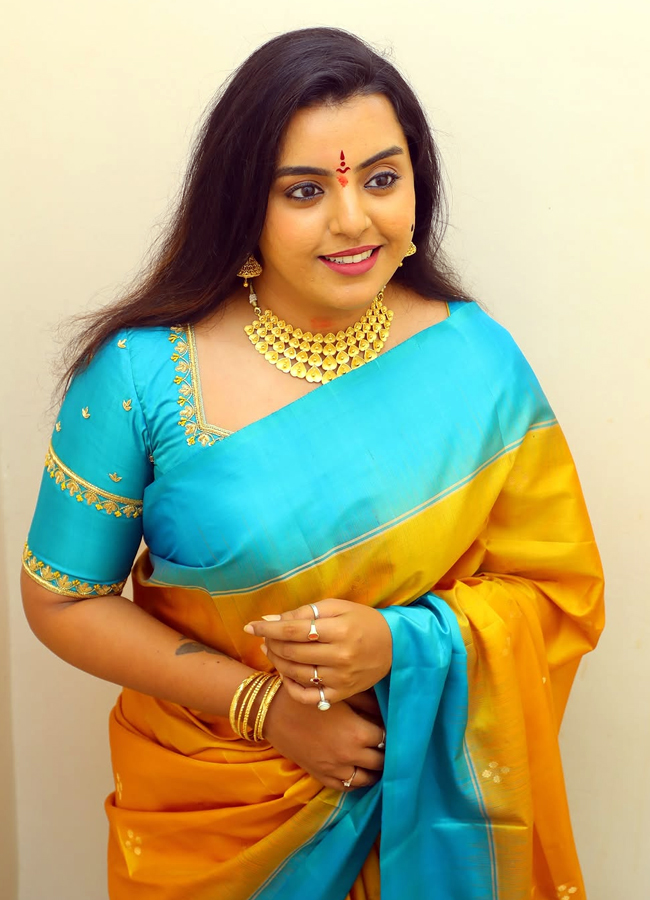 'Arundhati' movie child artist wedding photos15