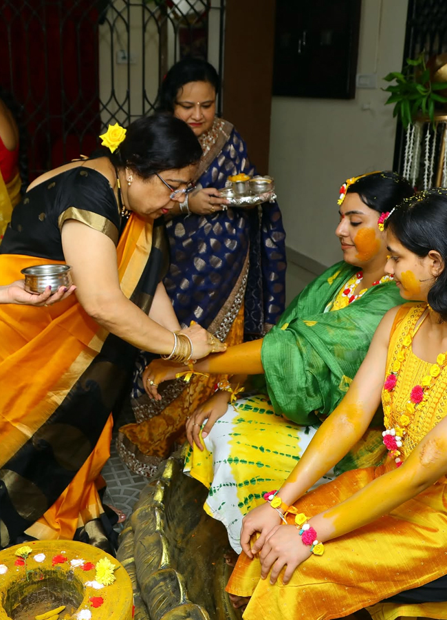 'Arundhati' movie child artist wedding photos10