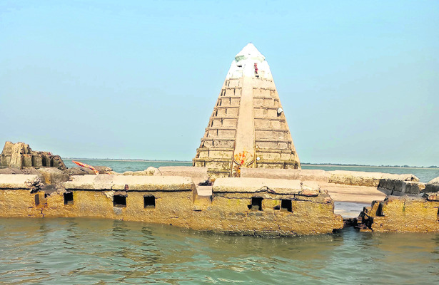 చెదరని చరిత్ర3
