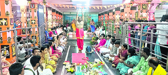 అరసవల్లిలో భానుసప్తమి సందడి 1