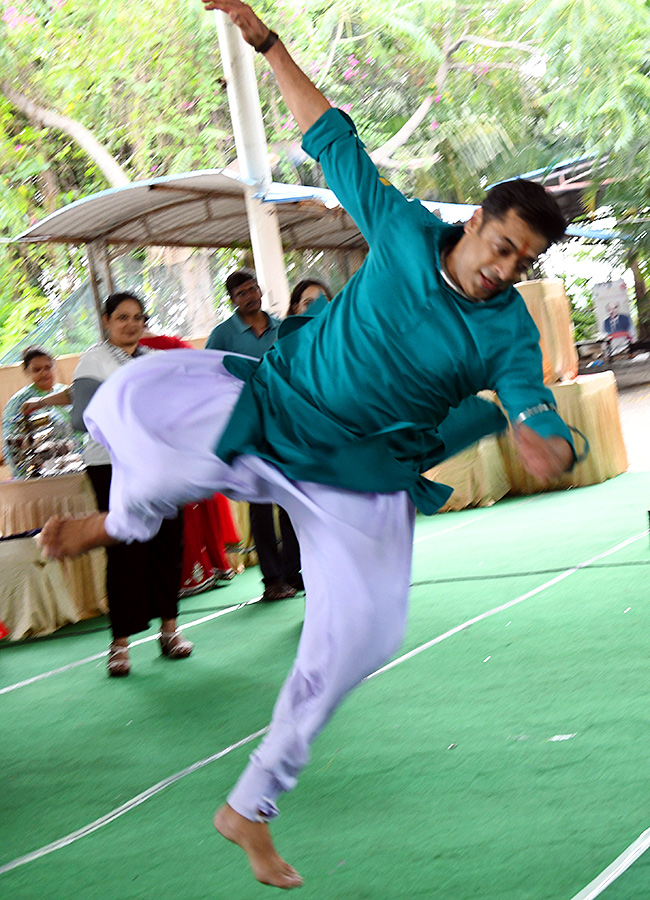 Dandiya Raas Navratri Festival 2025 Photos17