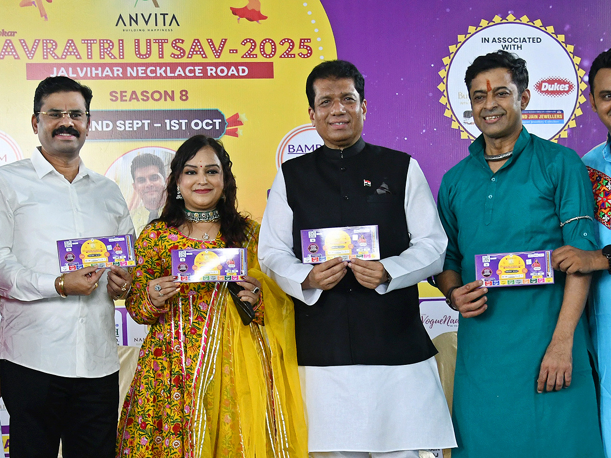 Dandiya Raas Navratri Festival 2025 Photos19