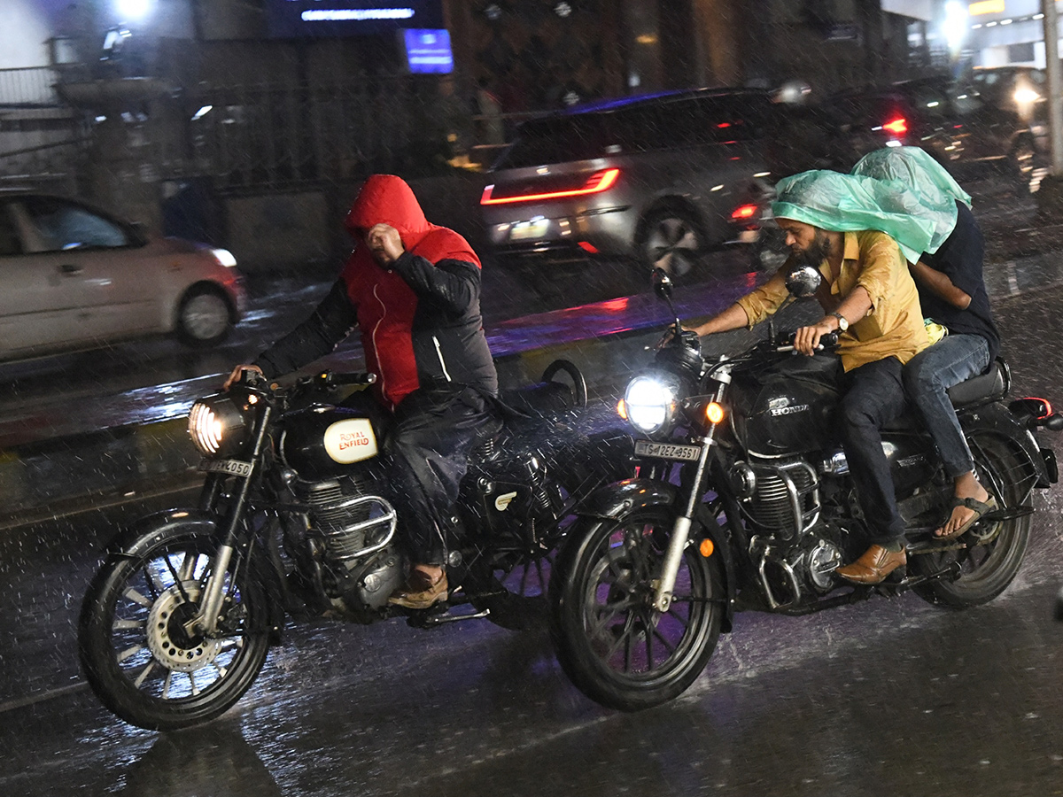 Heavy rains in Hyderabad Photos5