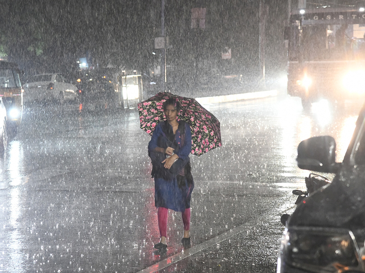 Heavy rains in Hyderabad Photos6