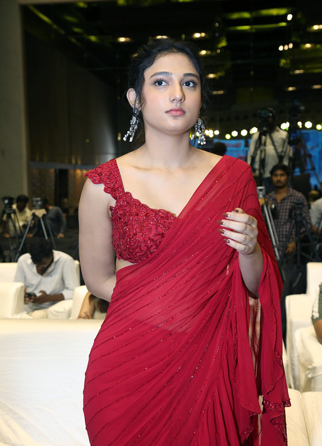 Mirai Movie Actress Ritika Nayak Latest Photos13