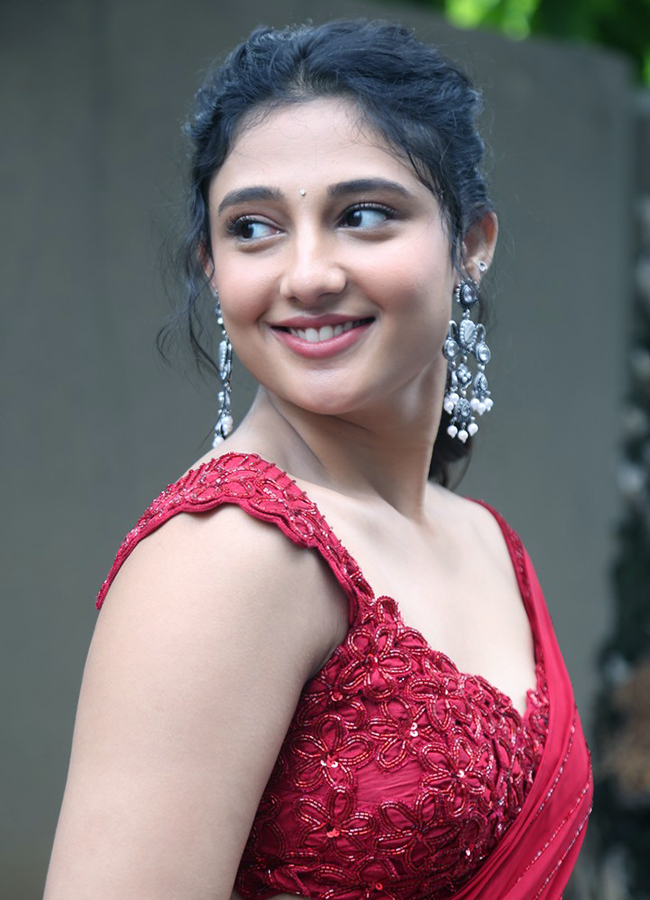 Mirai Movie Actress Ritika Nayak Latest Photos3
