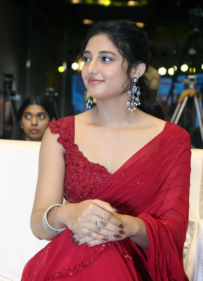 Mirai Movie Actress Ritika Nayak Latest Photos8
