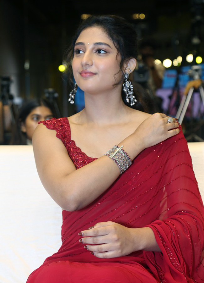 Mirai Movie Actress Ritika Nayak Latest Photos9