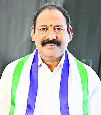 పత్రికా స్వేచ్ఛపై ఆంక్షలా..   
2