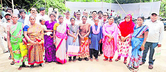 అర్జీల పరిష్కారంలో సమన్వయం అవసరం 1