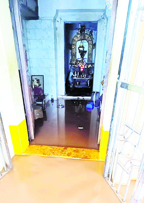 శివయ్య ఆలయాన్ని ముంచెత్తిన గంగమ్మ 1