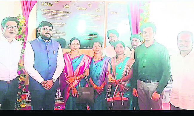 ప్లేఉడ్‌ పరిశ్రమ భూమి పూజలో నిరసనలు 1